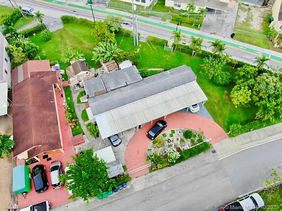 5th image of 6810 NW 75th St
