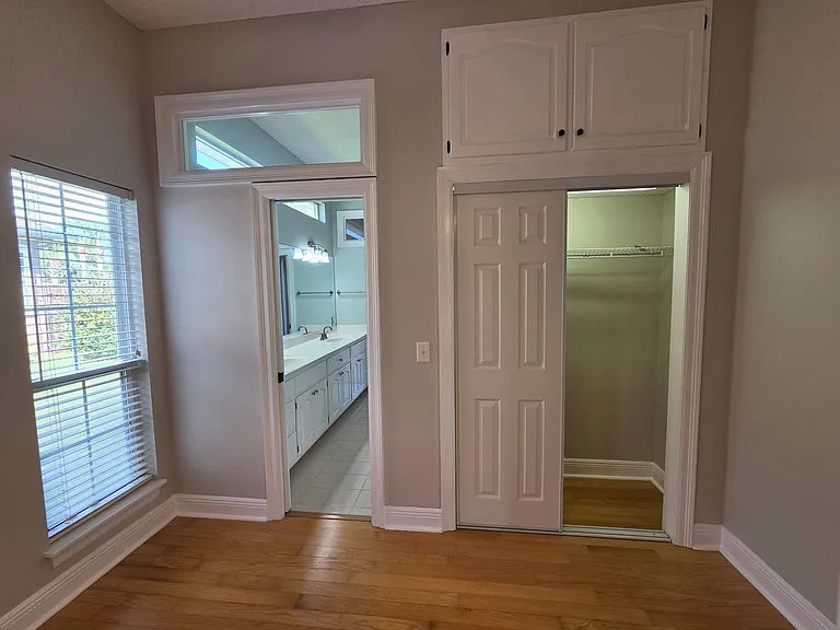 102 Grove Isle Blvd — Photo 35
