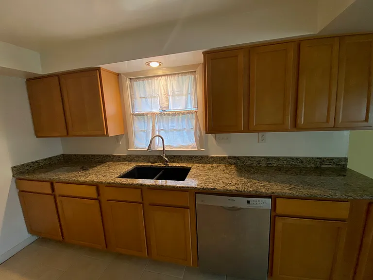 28509 McCarty Dr — Photo 11
