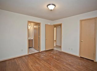 421 E Marietta Ct #421, Rogers, AR 72758