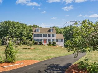 20 Arabian Way, Tyngsboro, MA 01879