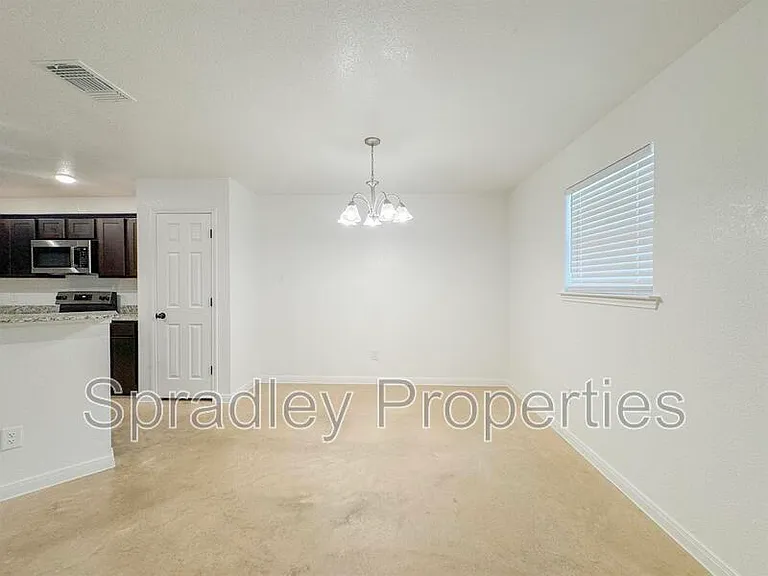 9130A Winding Ct — Photo 5