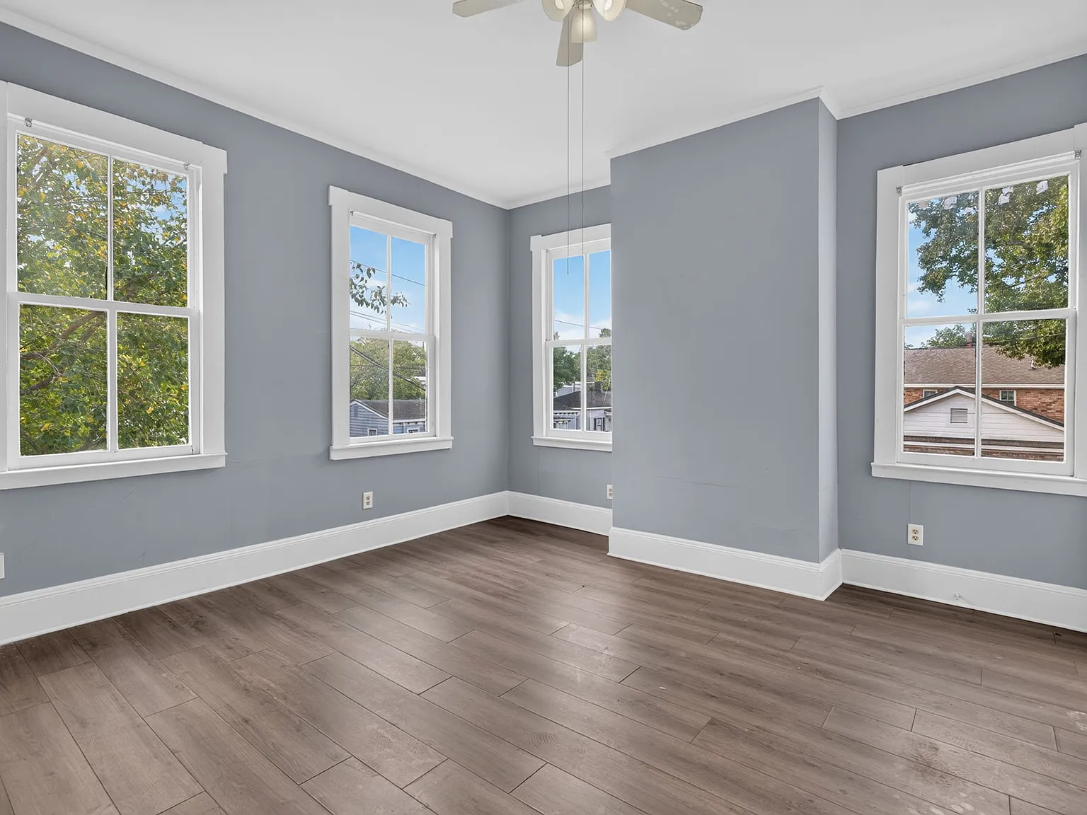 2 bed, 1100 sqft, $1,995 — Photo 1
