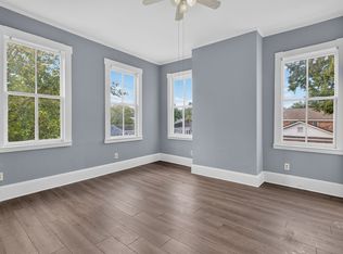 1421 Barnard St #B, Savannah, GA 31401
