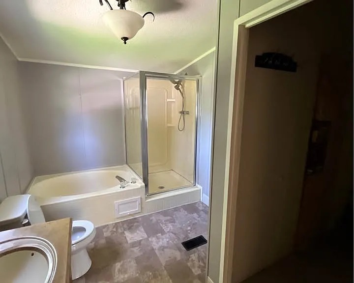 104 Adams Ln — Photo 10