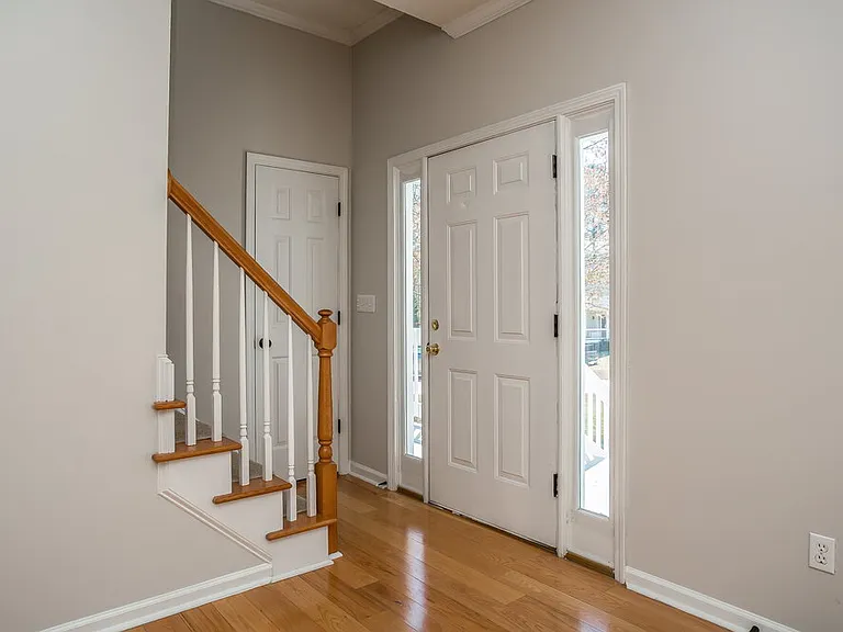 374 Nantucket Way — Photo 2