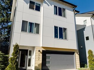 2752 SW Holden St, Seattle, WA 98126