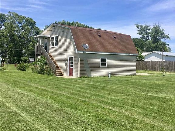 2nd image of 2987 2nd St