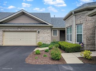 16127 Powderhorn Lake Way, Crest Hill, IL 60403