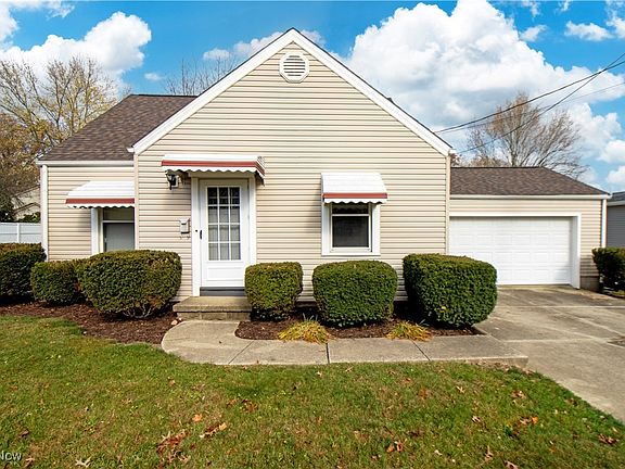 5th image of 652 Sherwood Dr