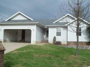 849 W Birch St, Nixa, MO 65714