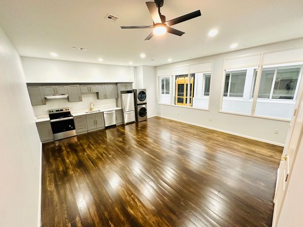 118 Baltimore St #301