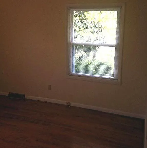 1340 Mimosa Dr — Photo 15