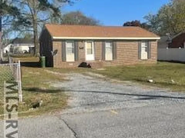 1425 Virginia Ave, Roanoke Rapids, NC 27870