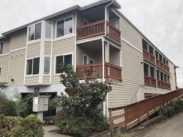 1st image of 1521 NE 148th St APT 203
