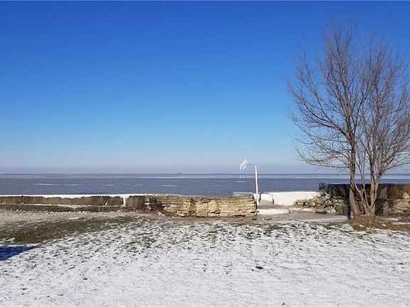 4th image of 6419 Lakeway Dr