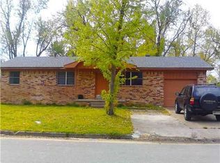 1709 Sisco Ave, Springdale, AR 72762