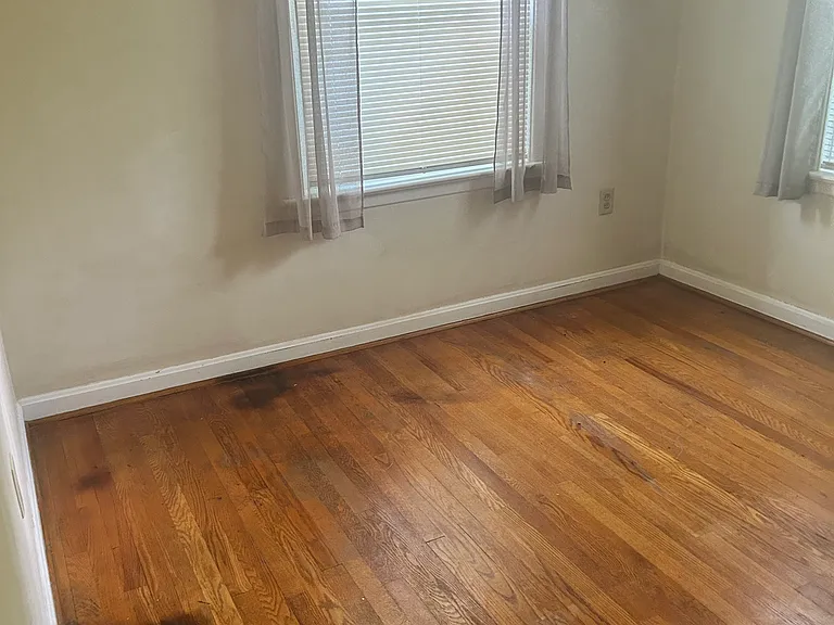 935 Wabank Rd — Photo 21