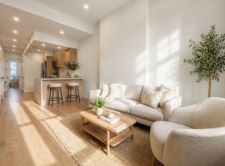 242 6th St #4A, Brooklyn, NY 11215