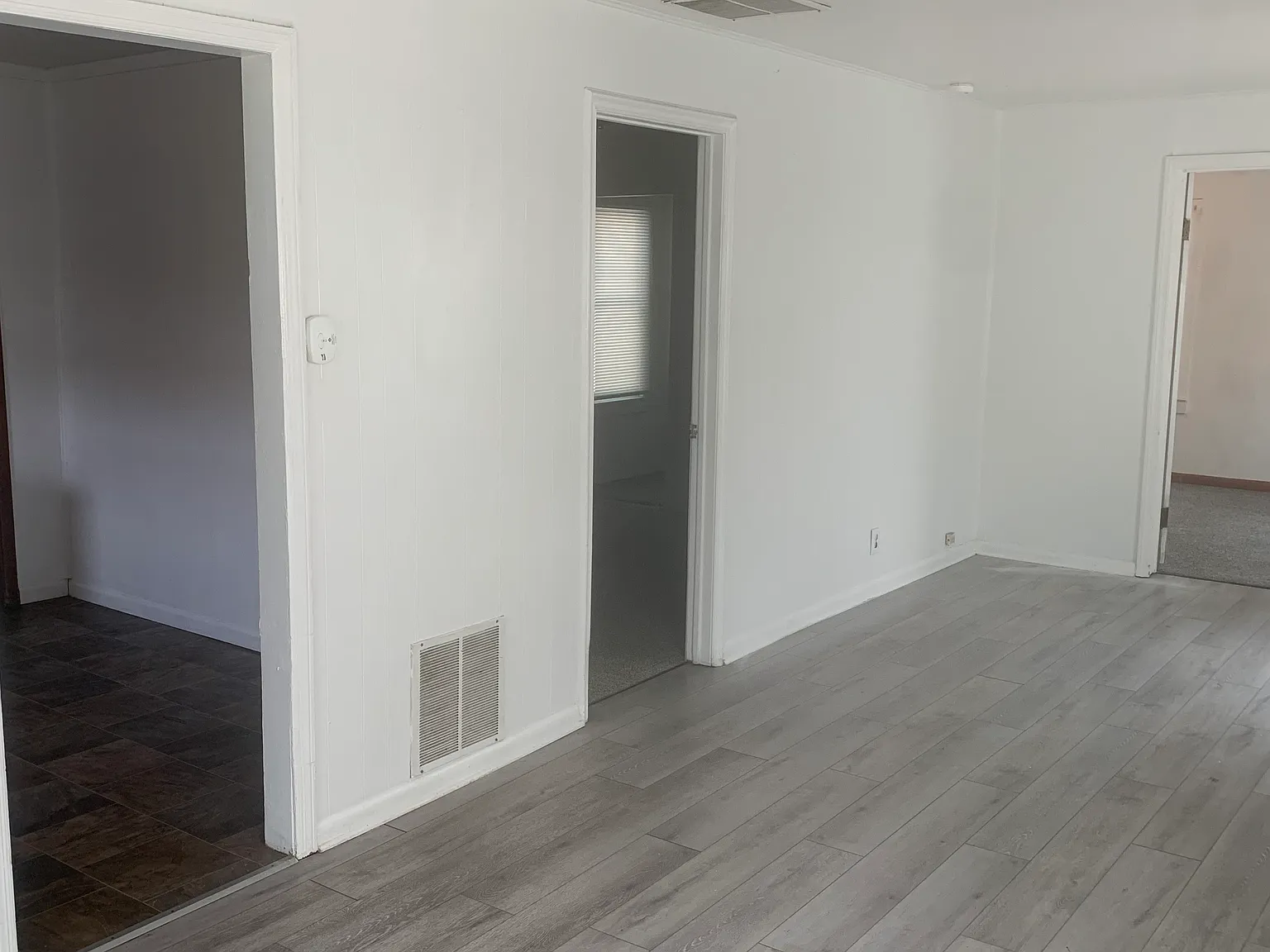 3 bed, 968 sqft, $1,450 — Photo 2