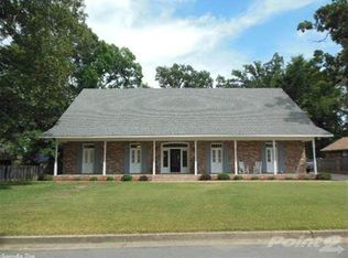 5803 Hampton Pkwy, Pine Bluff, AR 71603