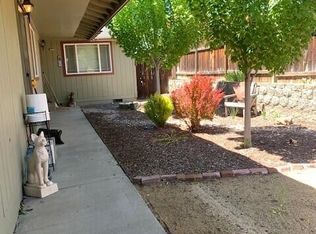 1206-1210 Summers Ln, Klamath Falls, OR 97603