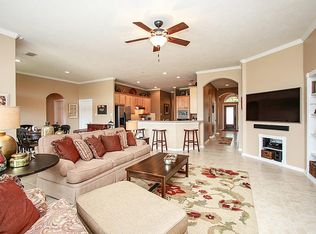 12722 Robins Crest Dr, Tomball, TX 77377