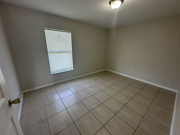 3rd image of 344 Grant Blvd #1