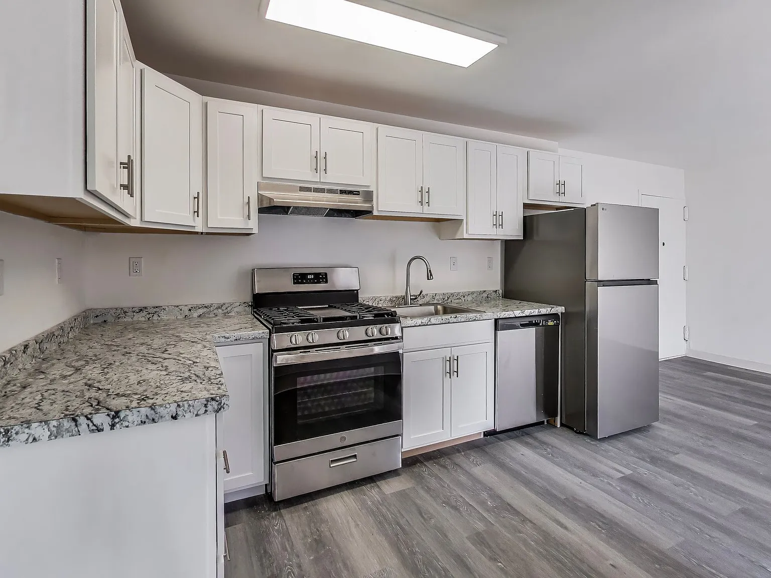 Benning Road Apartments — Photo 1
