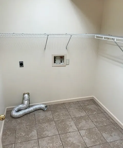 277 Ivy Pl — Photo 4