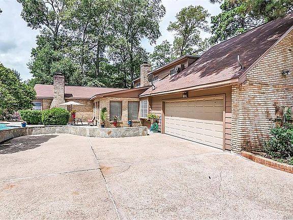 3rd image of 645 Millicent Way