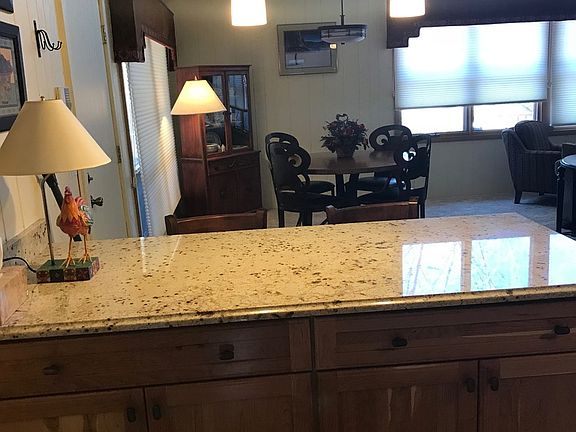5th image of 2031 N Country Club Dr