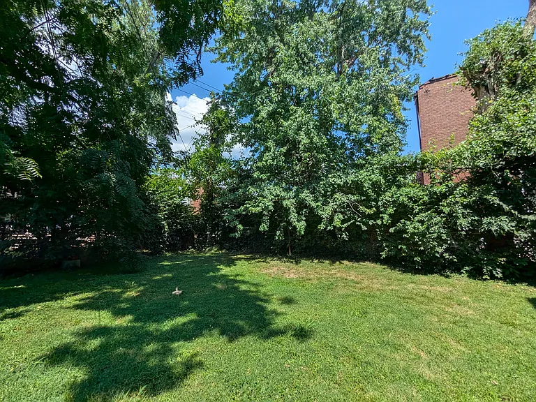 3911 Castleman Ave #2 — Photo 16