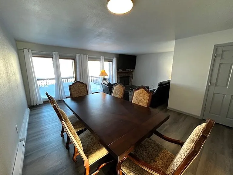 250 Cove Blvd #3 — Photo 6