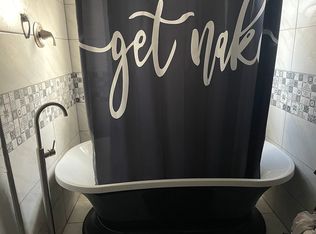 904 Mountain View Dr, Aztec, NM 87410