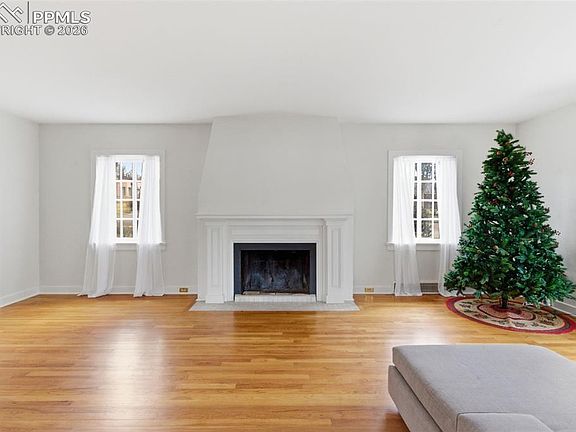 4th image of 1436 Alamo Ave