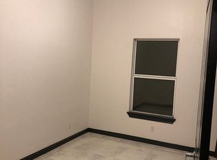 702 S Excalibur St, Edinburg, TX 78539