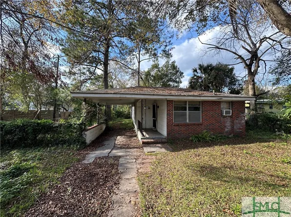 2405 Cedar Street, Savannah, GA 31404