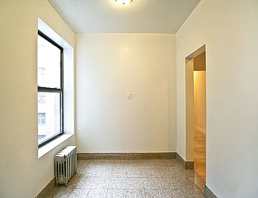 Rented by SW Queens Mezzanine | media 18