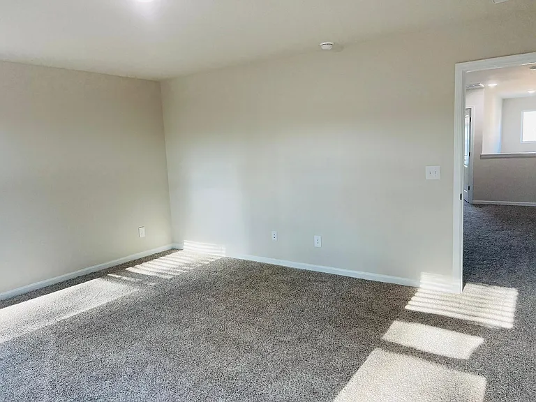 745 Riguard Way — Photo 22