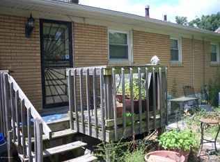 5809 Emmalee Dr, Louisville, KY 40219