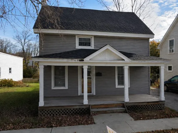 7 Oak Street, St. Albans City, VT 05478
