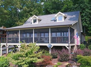 109 Bradshaw Rd, Hiawassee, GA 30546