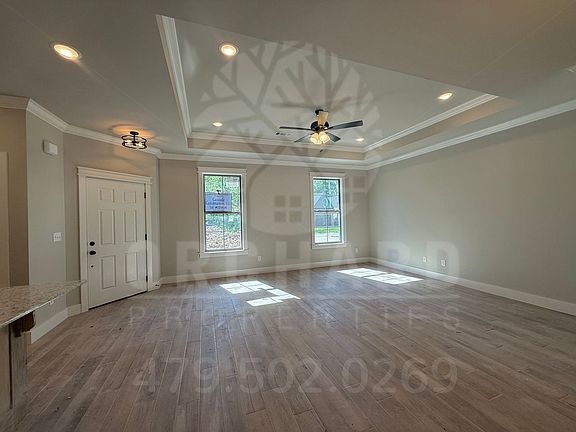 3rd image of 10 Birsay Dr