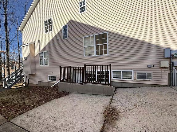 2nd image of 58 Santa Monica Ln #B