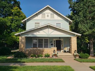 603 N 2nd St, Lindsborg, KS 67456