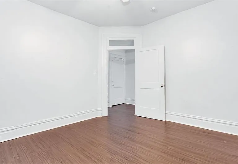 820 N Beatty St #2 — Photo 4