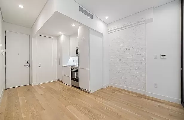 Rented by REAL New York | media 15