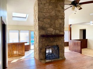 1513 Springbrook St, Mesquite, TX 75149