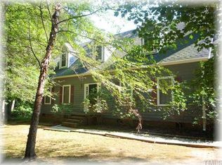 8000 Dory Dr, Efland, NC 27243